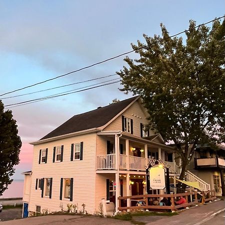 Les Pinsons Des Rives Bed & Breakfast La Malbaie Eksteriør bilde