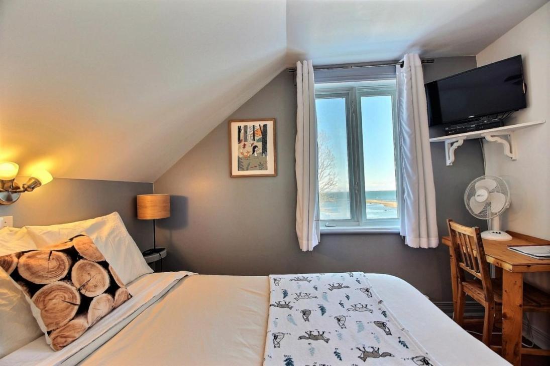 Les Pinsons Des Rives Bed & Breakfast La Malbaie Eksteriør bilde
