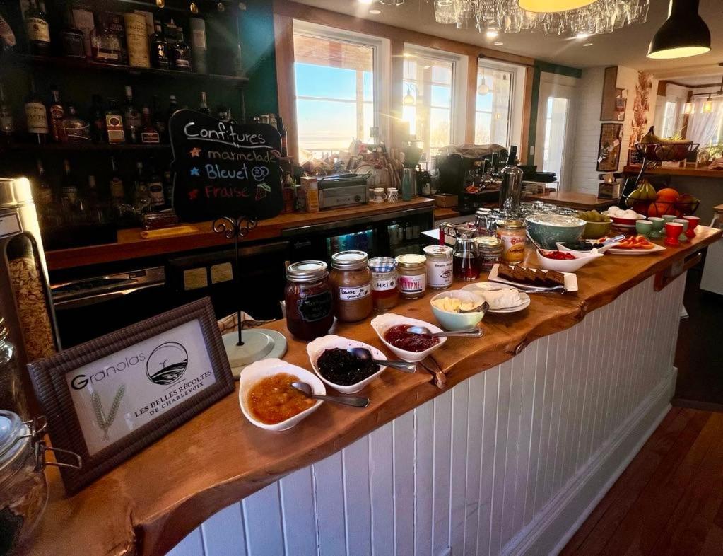 Les Pinsons Des Rives Bed & Breakfast La Malbaie Eksteriør bilde