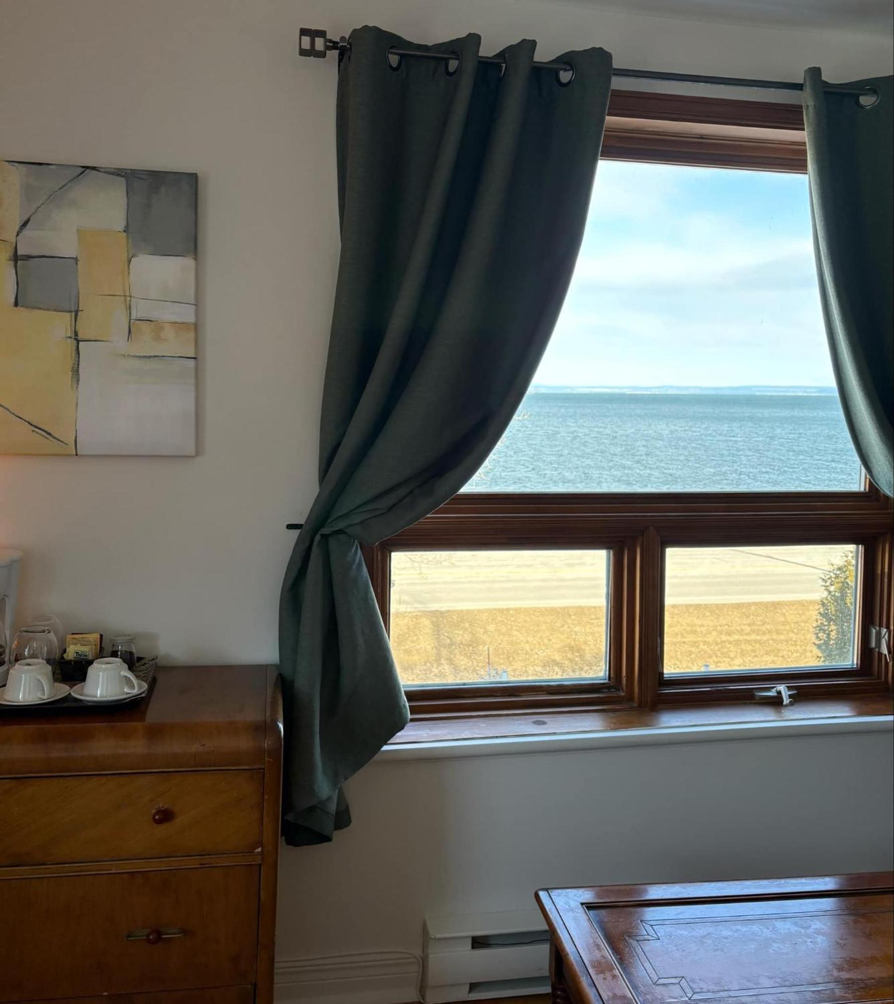 Les Pinsons Des Rives Bed & Breakfast La Malbaie Eksteriør bilde