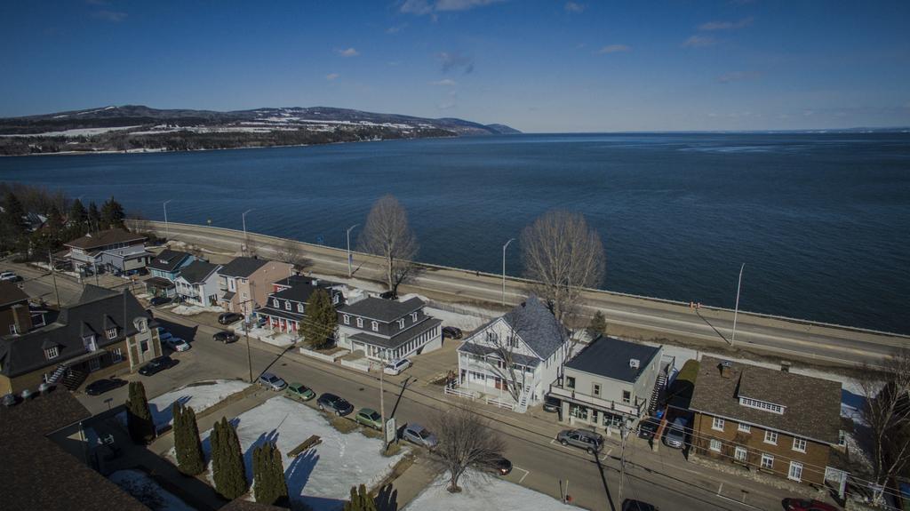 Les Pinsons Des Rives Bed & Breakfast La Malbaie Eksteriør bilde